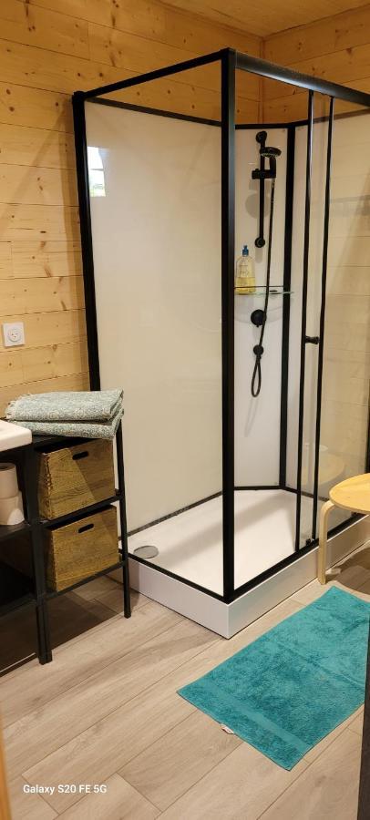 Villa Tiny House Sud Du Lot Le Montat Esterno foto