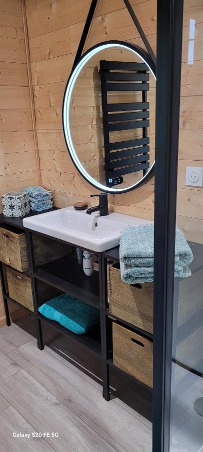Villa Tiny House Sud Du Lot Le Montat Esterno foto
