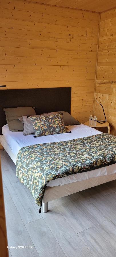 Villa Tiny House Sud Du Lot Le Montat Esterno foto