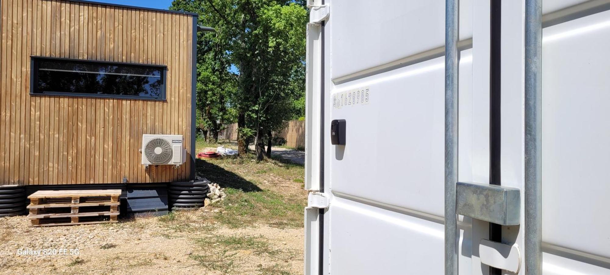 Villa Tiny House Sud Du Lot Le Montat Esterno foto