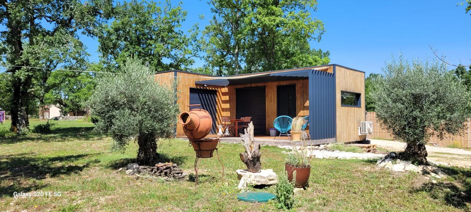 Villa Tiny House Sud Du Lot Le Montat Esterno foto